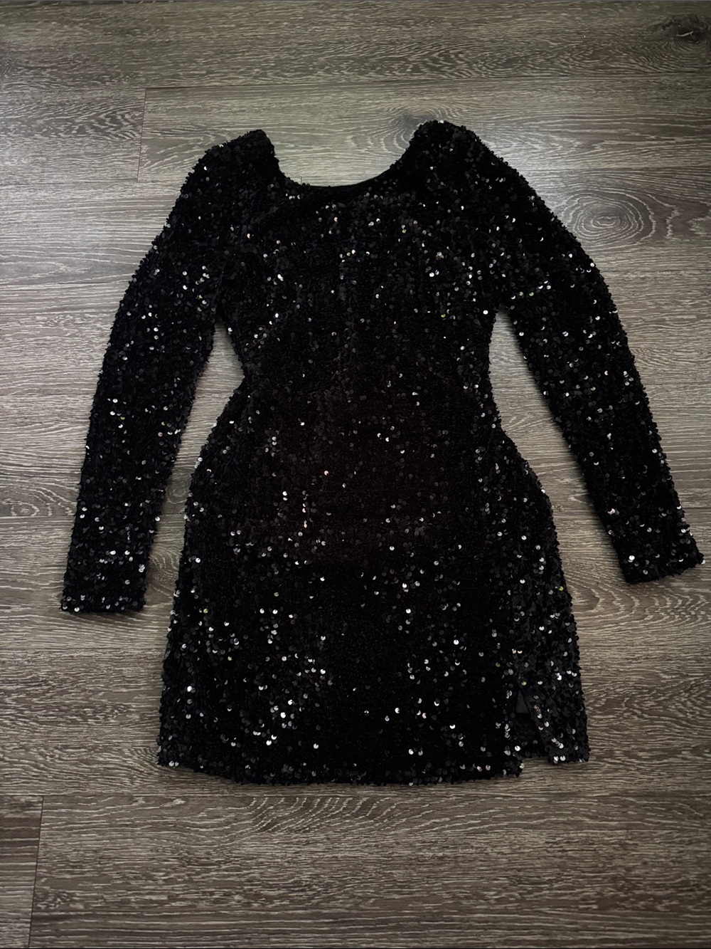 Black Sequin Long-Sleeve Bodycon Dress
